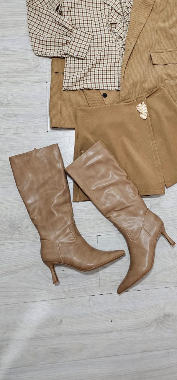Bota alta beige - Imagen 6