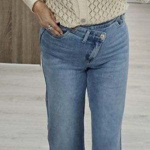 Pantalón vaquero cruzado